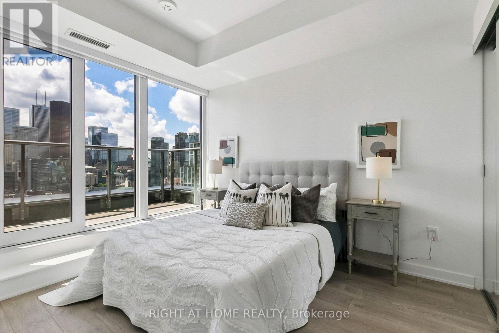 #2328 135 LOWER SHERBOURNE STREET - 17