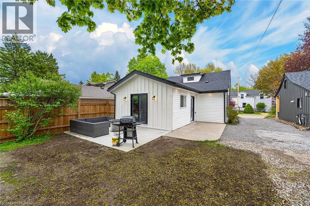 255 MACNAB Street - 45