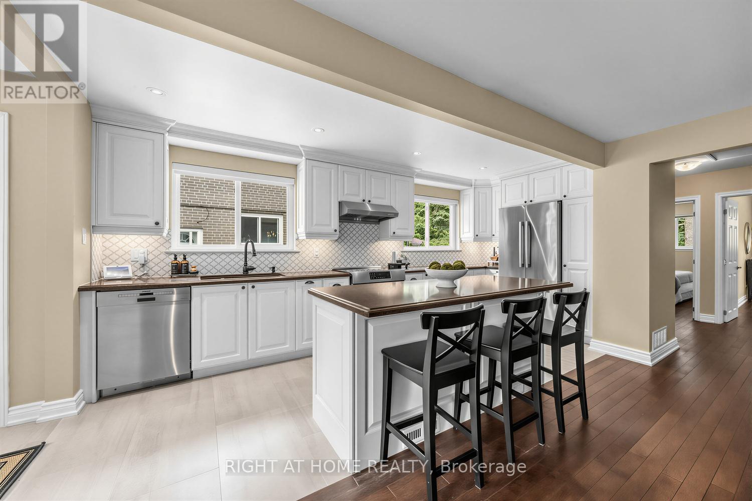 324 WOODSWORTH ROAD - 10