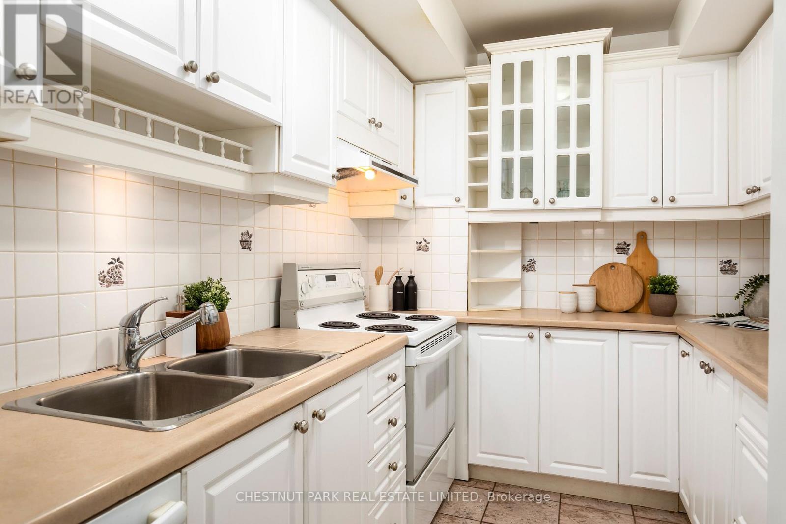 #502 21 DALE AVENUE - Image 13