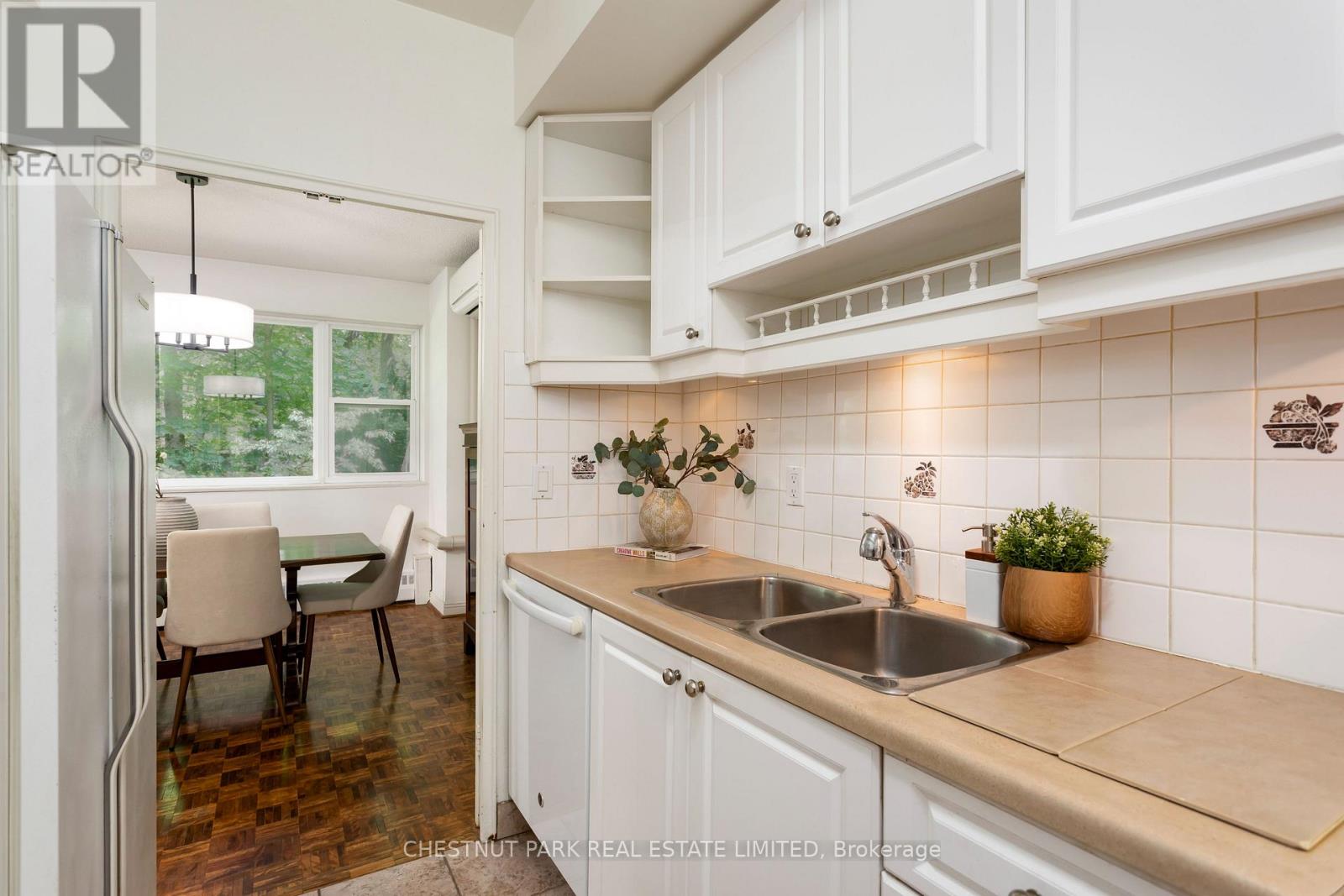 #502 21 DALE AVENUE - Image 15