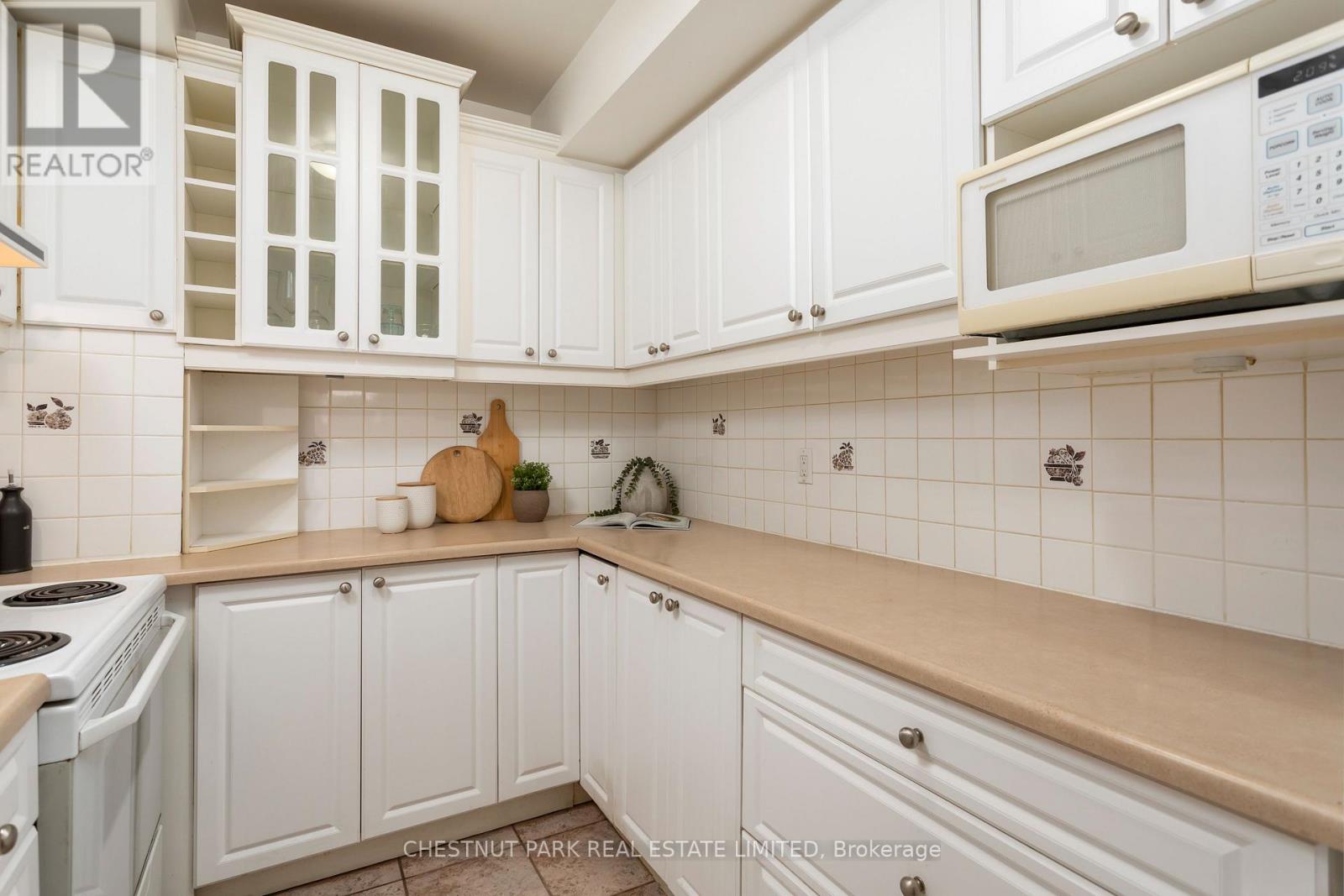 #502 21 DALE AVENUE - Image 14