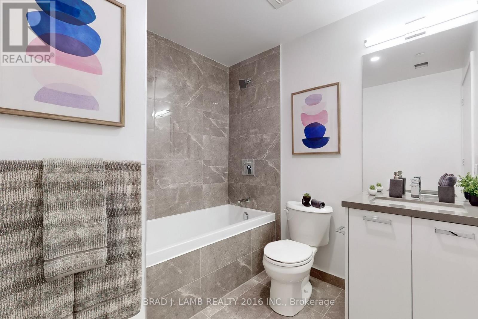 #705 195 MCCAUL STREET - 23