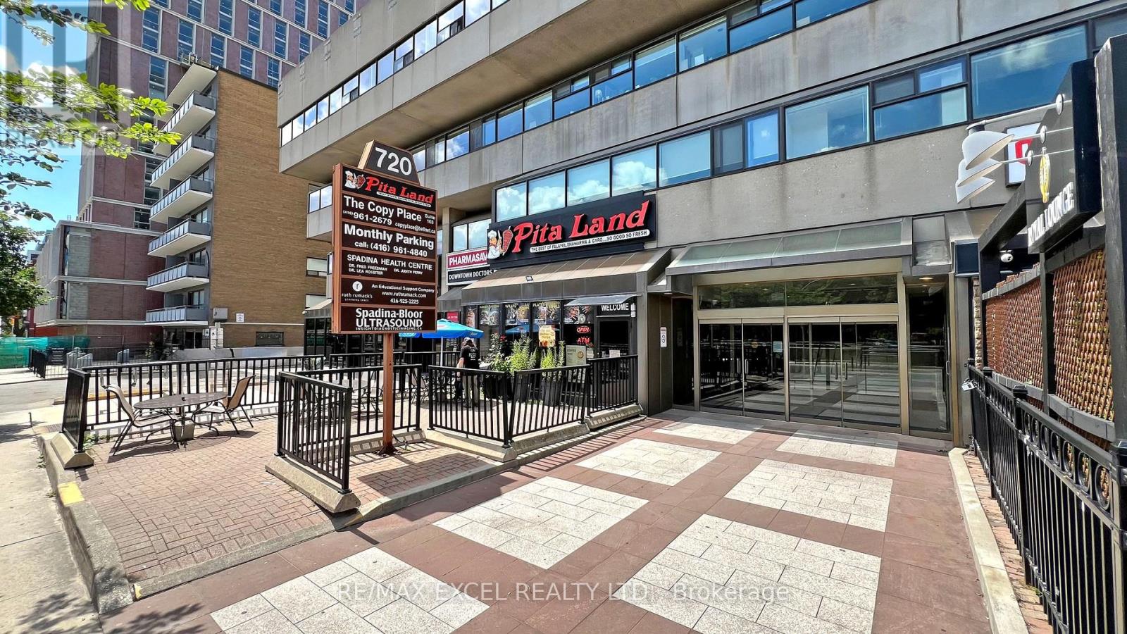 #1605 720 SPADINA AVENUE - 2