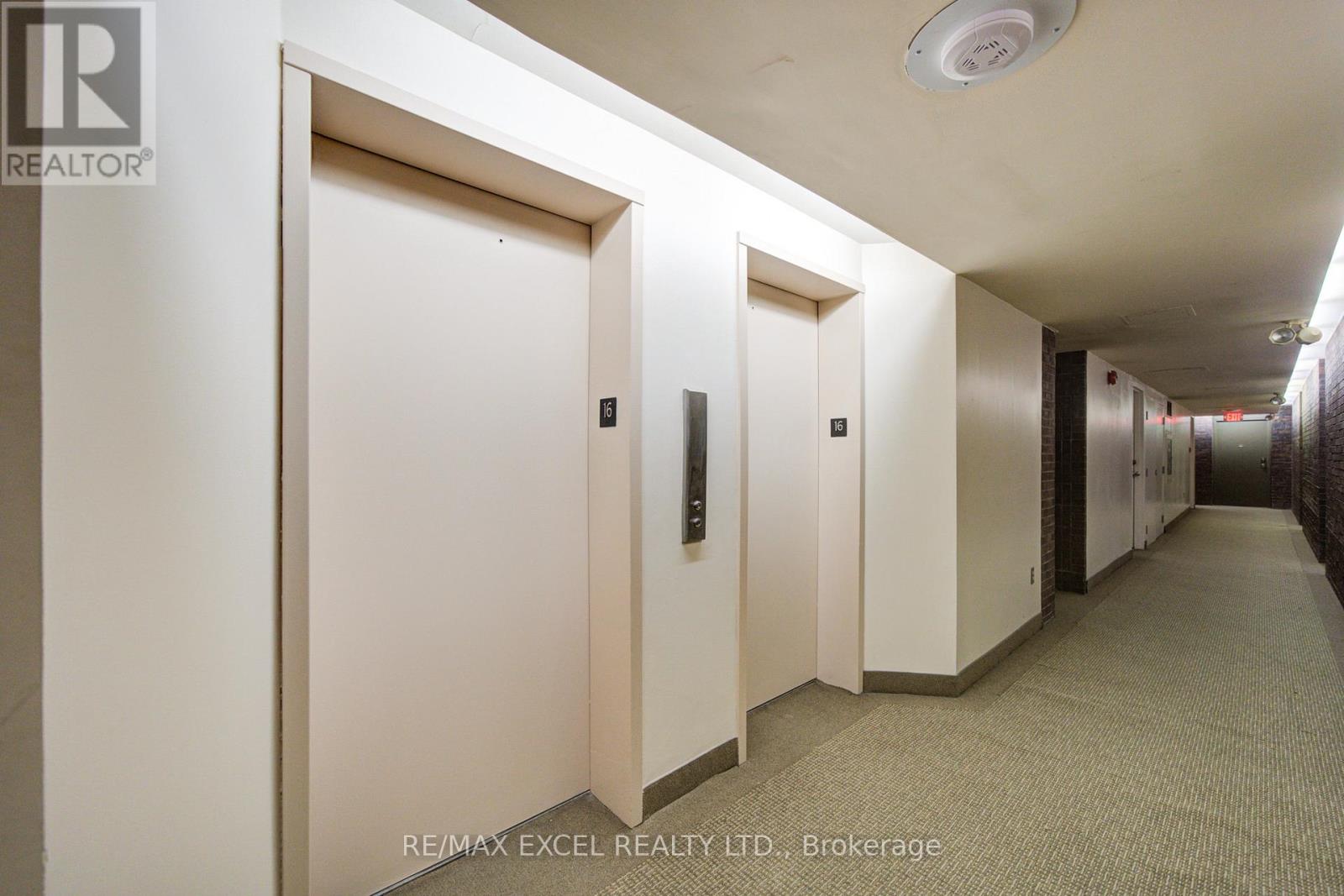 #1605 720 SPADINA AVENUE - 7