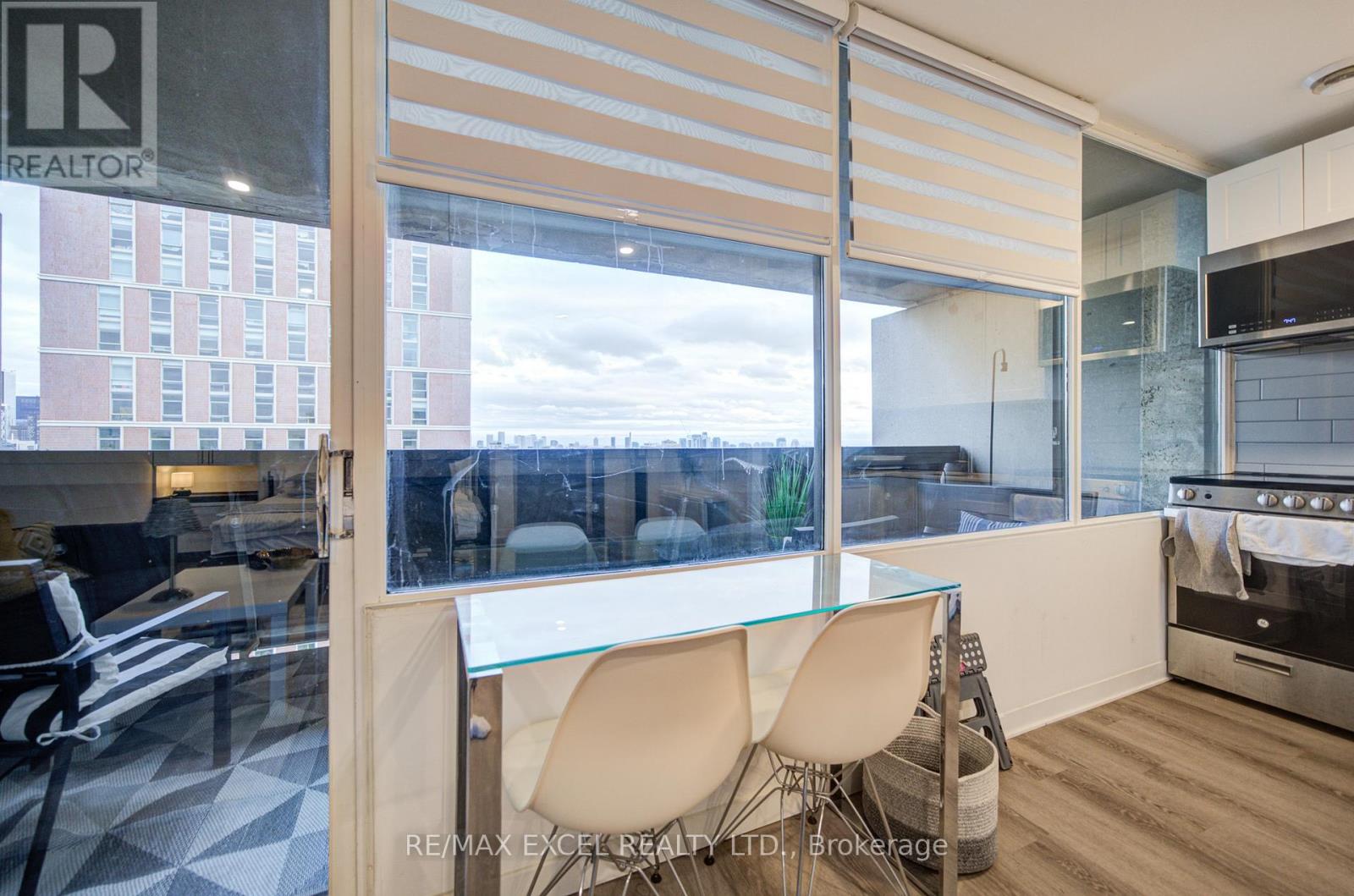 #1605 720 SPADINA AVENUE - 26
