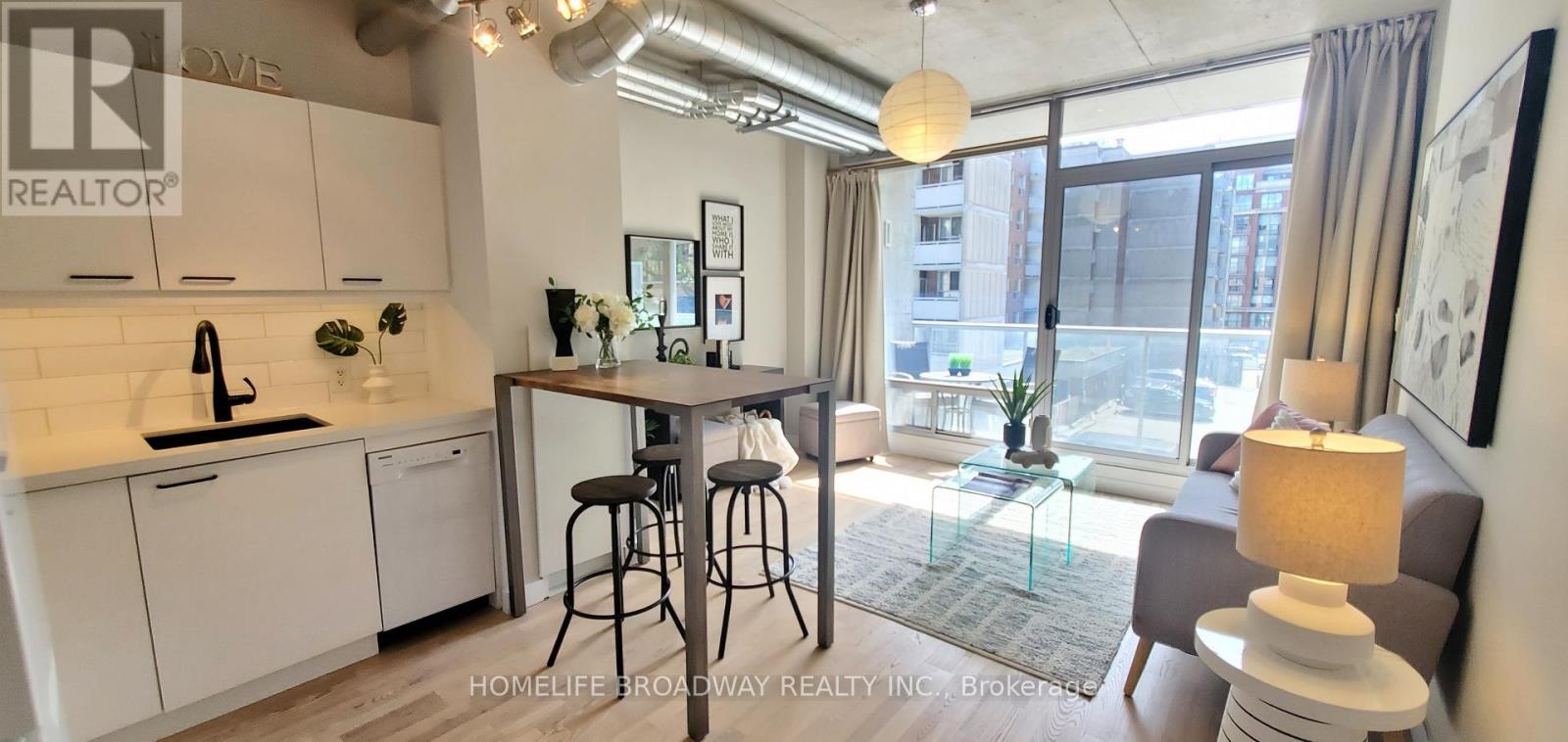 #303 169 JOHN STREET - 3