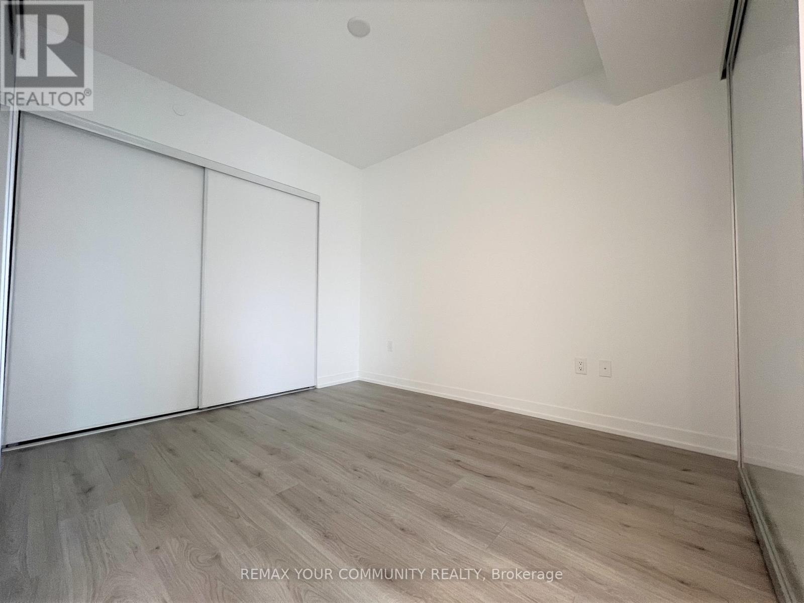 #2601 395 BLOOR STREET E - 5