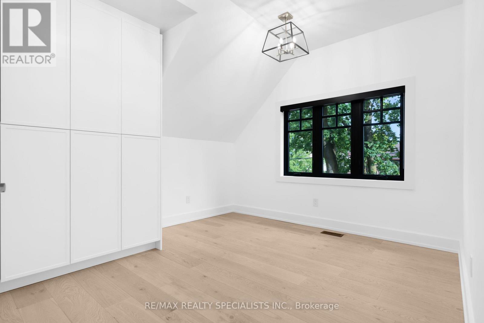 997 MOUNT PLEASANT ROAD - 28