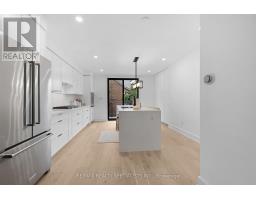 997 Mount Pleasant Road, Toronto, ON M4P2L9 Photo 13