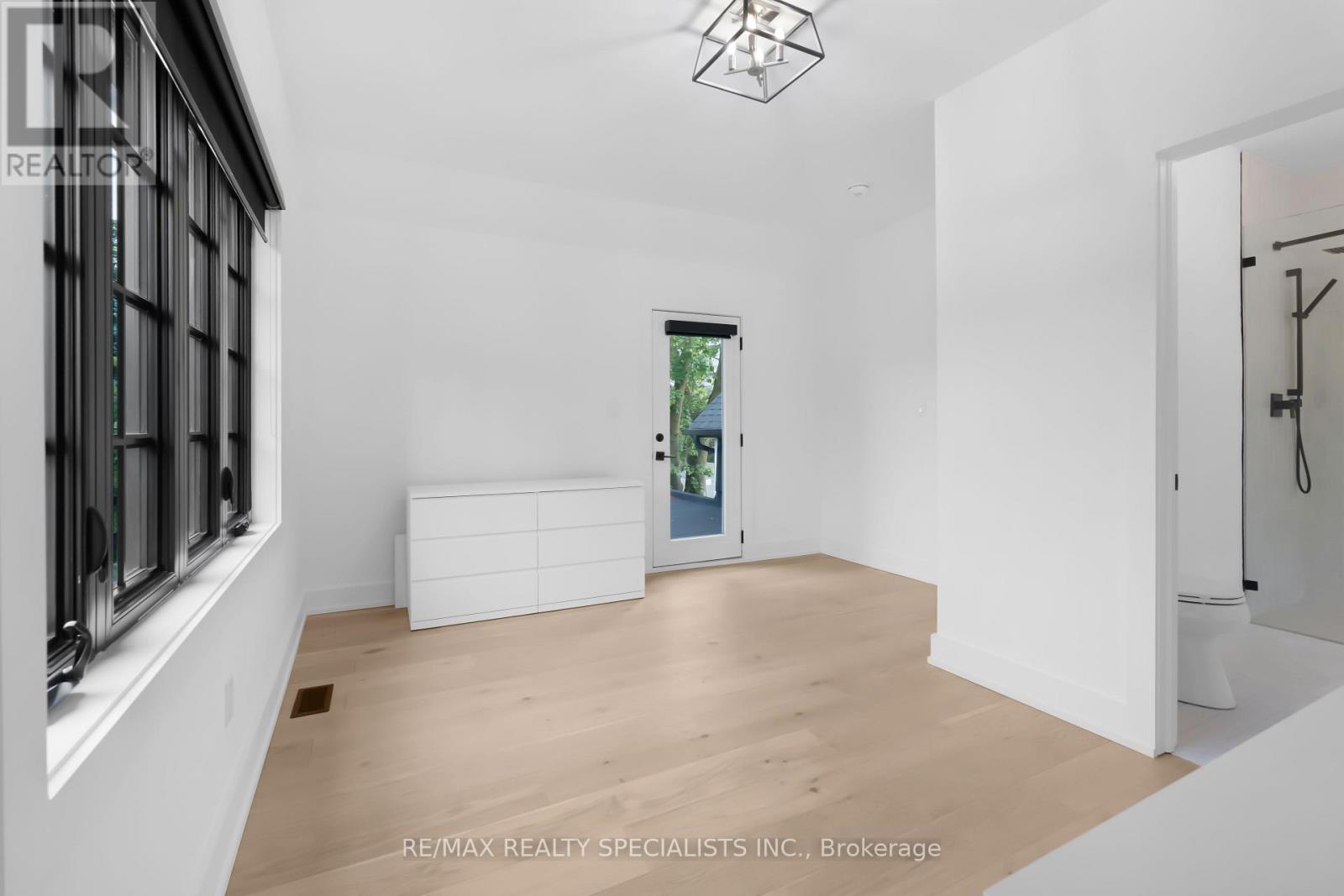 997 MOUNT PLEASANT ROAD - 24