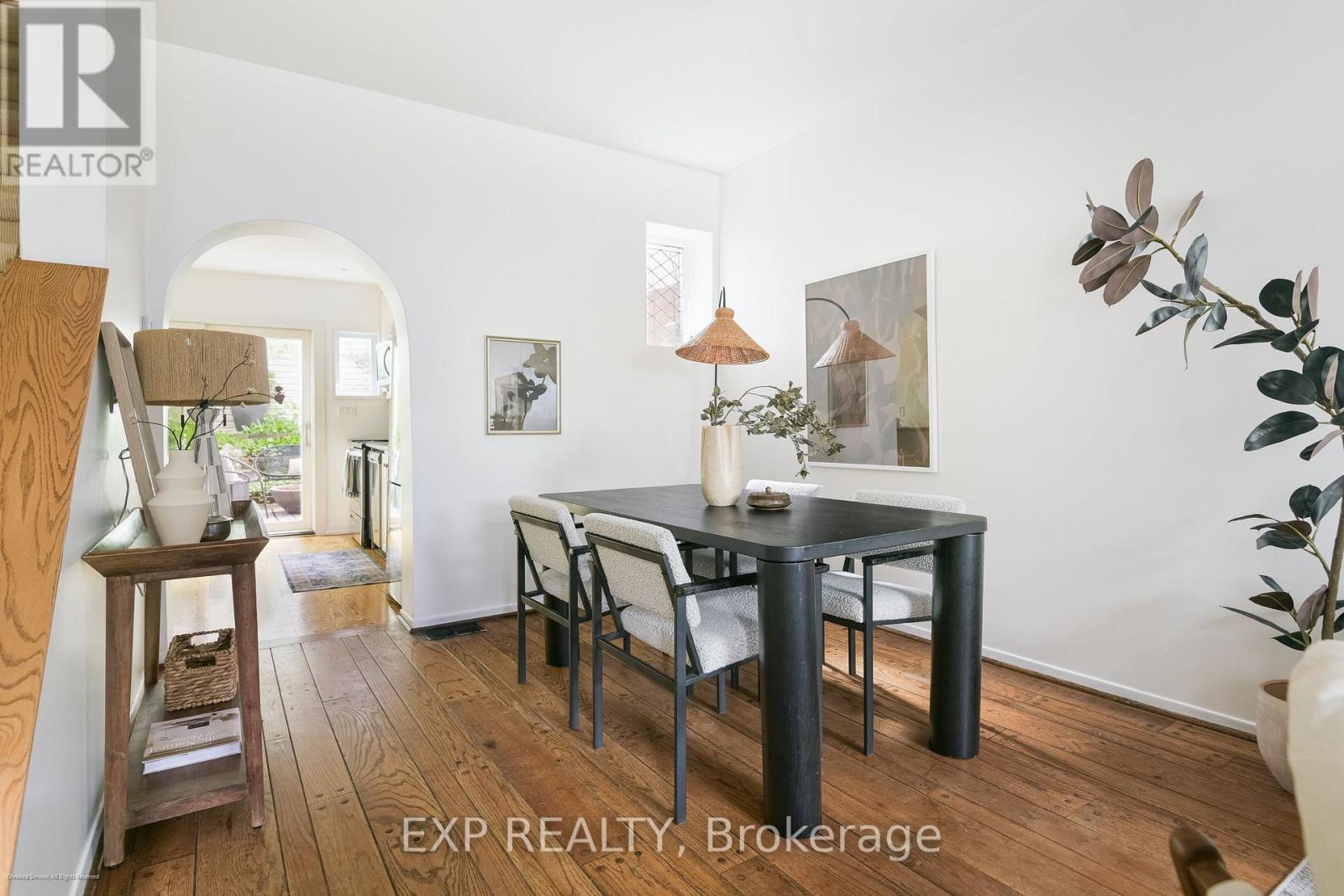 29 BELMONT STREET - 12