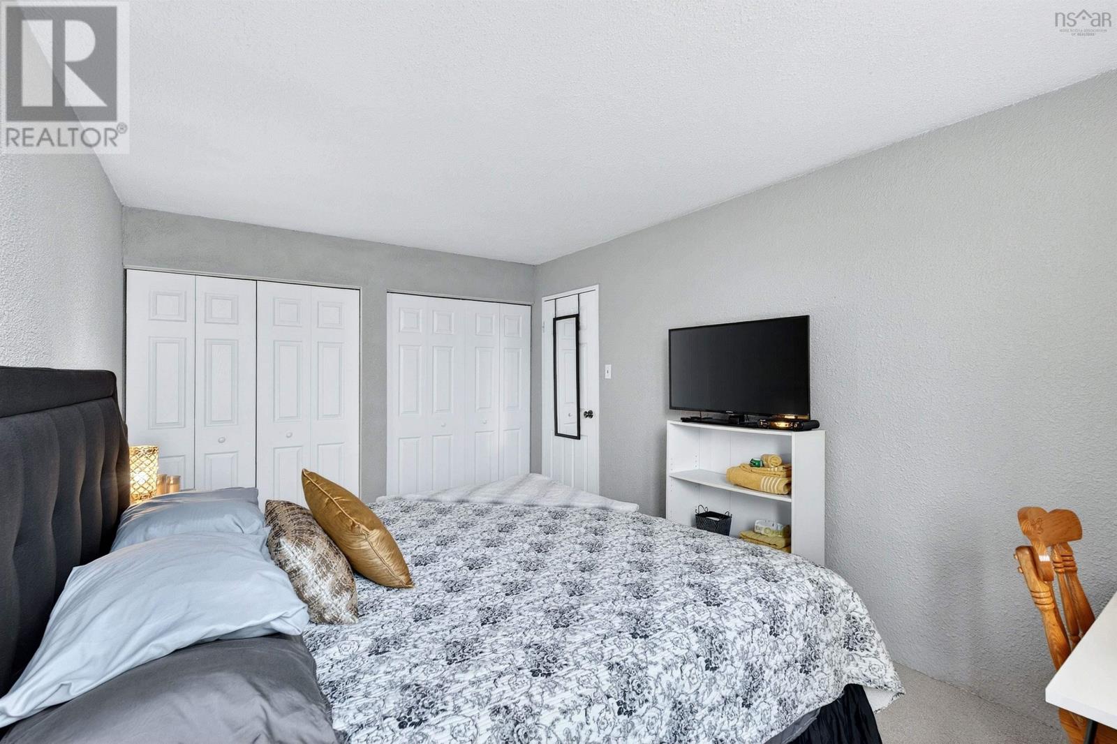 #303 5572 North Ridge Road - 19
