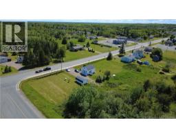 Bath (# pieces 1-6) - 3983 Boulevard Des Fondateurs, Saint Isidore, NB E8M1E3 Photo 9