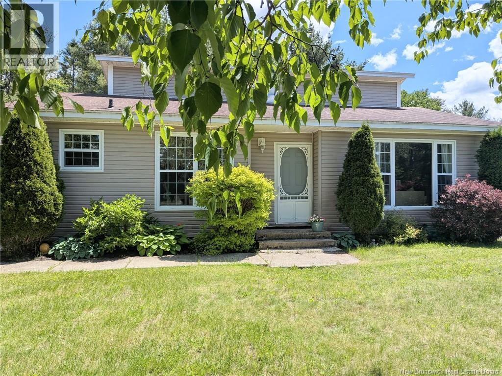 8 Fenton Street - Image 4