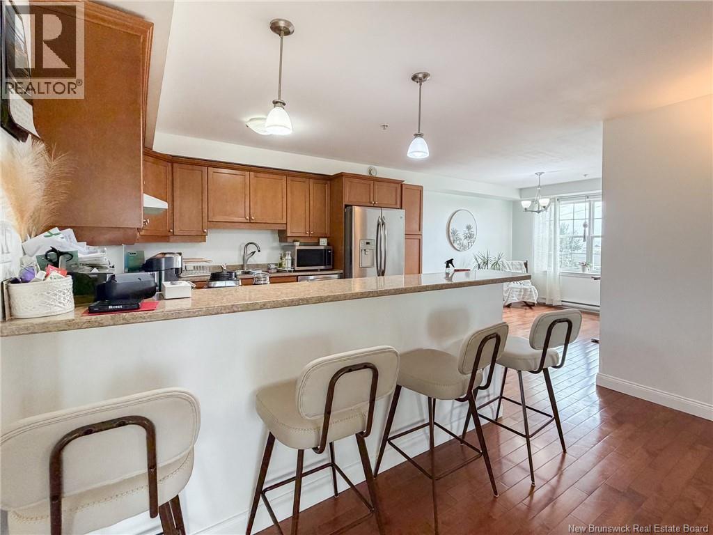 #301 700 Cliffe Street - Image 12