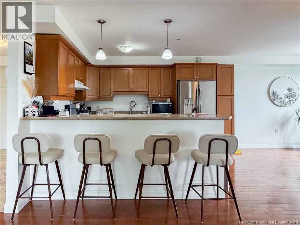 #301 700 Cliffe Street - 13