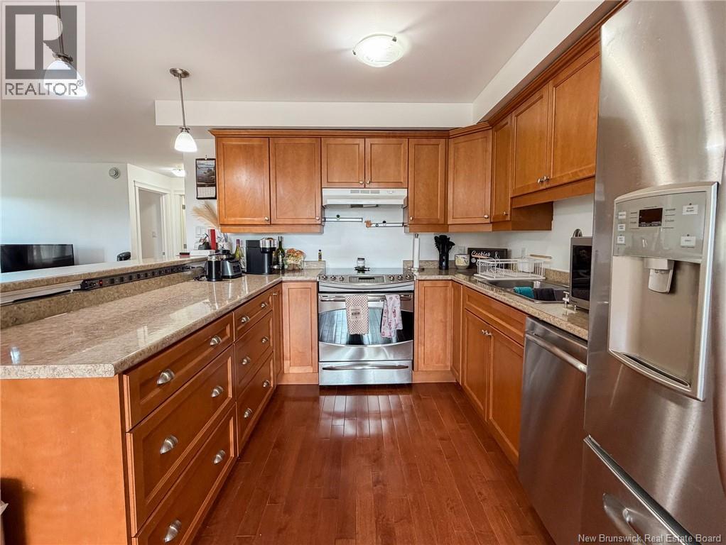 #301 700 Cliffe Street - Image 17