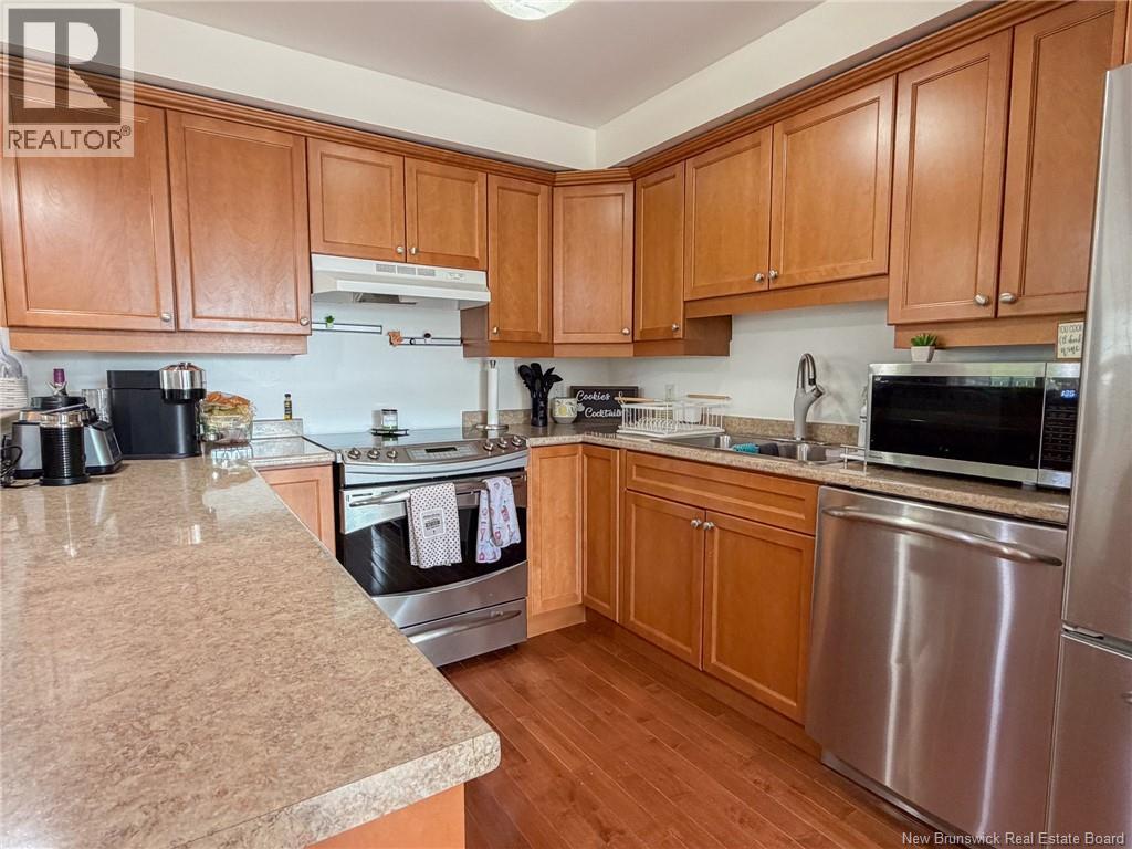 #301 700 Cliffe Street - 18