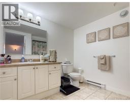 Bath (# pieces 1-6) - 700 Cliffe Street Unit# 301, Fredericton, NB E3A5V2 Photo 7
