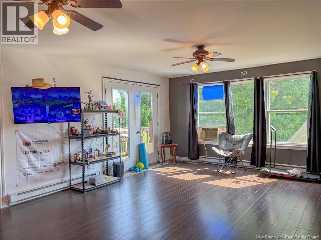 33 Hillcrest Avenue - 32