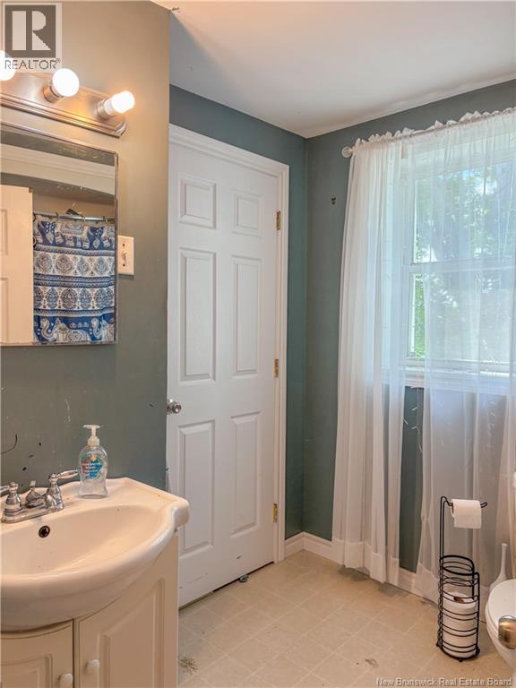 33 Hillcrest Avenue - 35