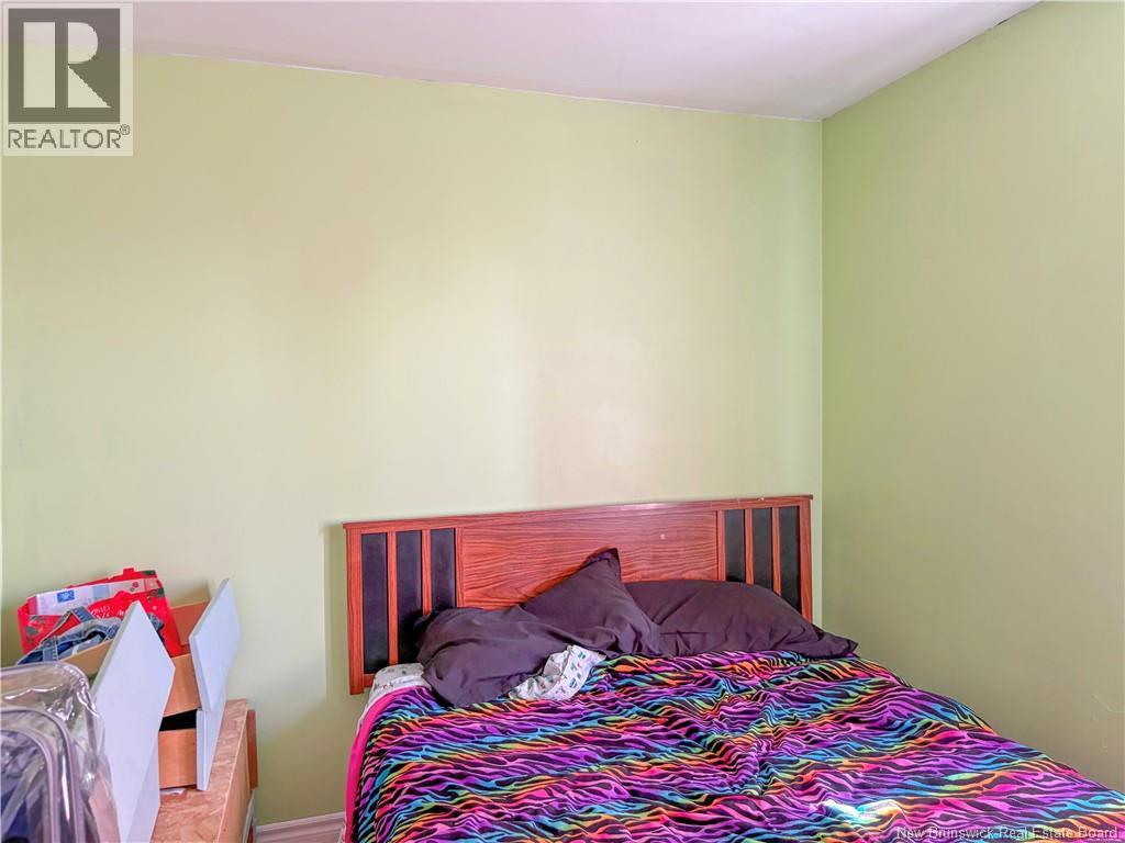 33 Hillcrest Avenue - 37