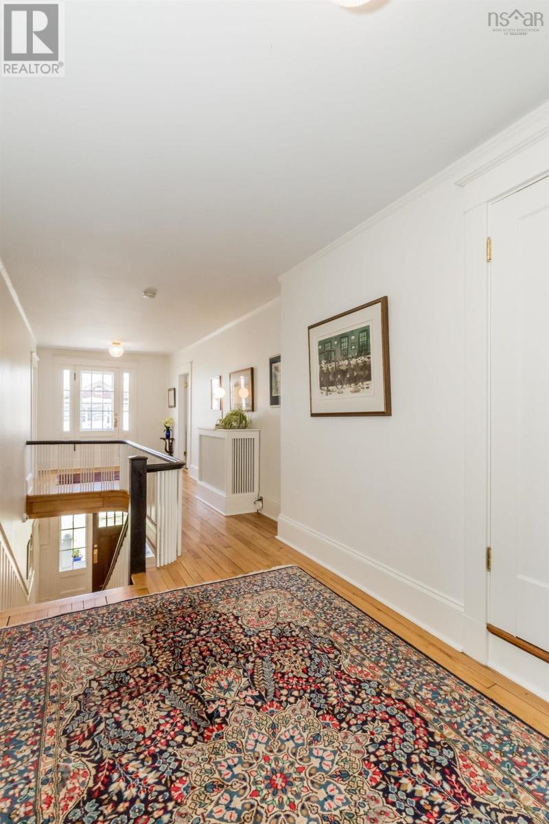 12 Linden Avenue - 31