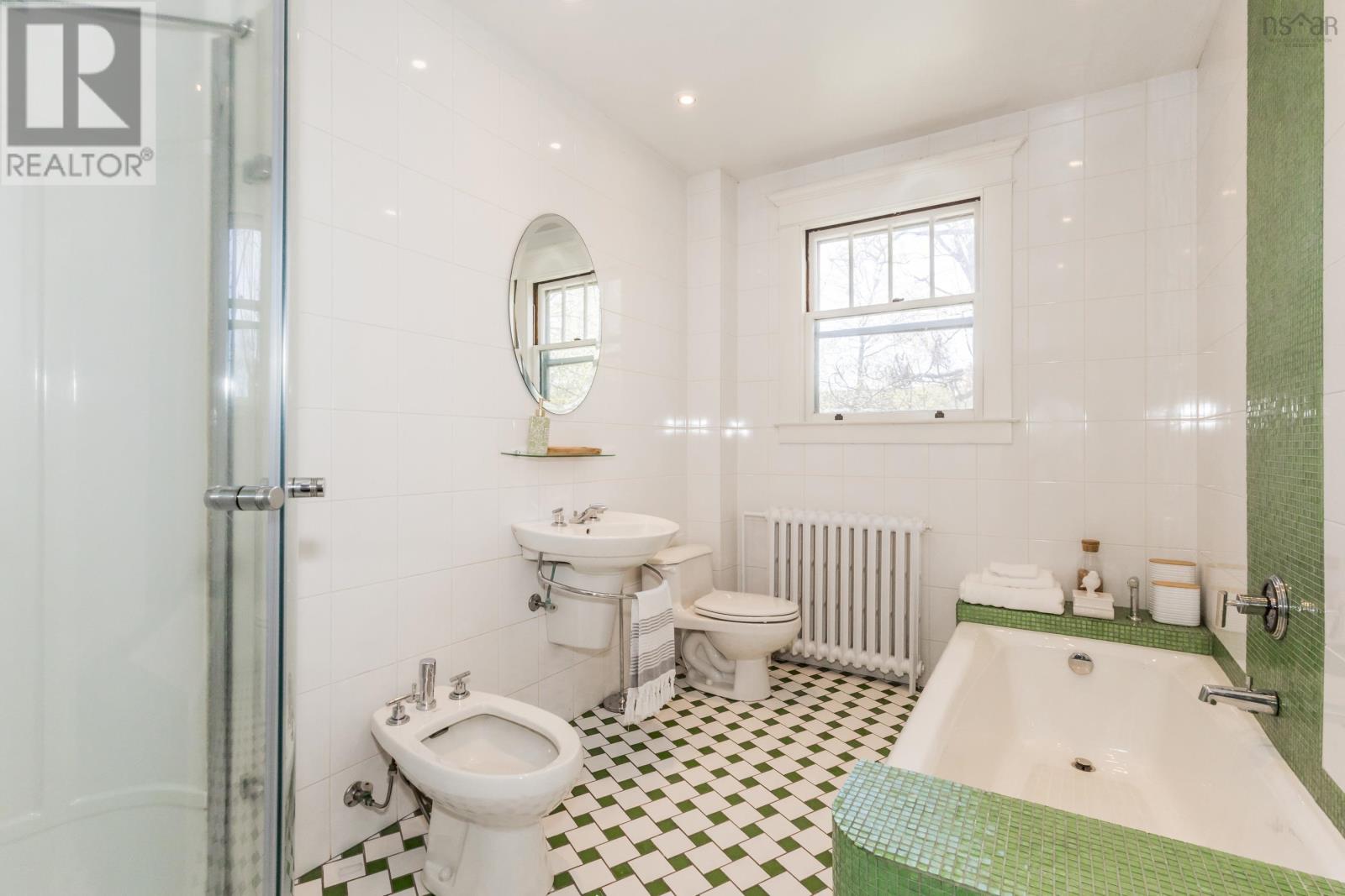 12 Linden Avenue - 29