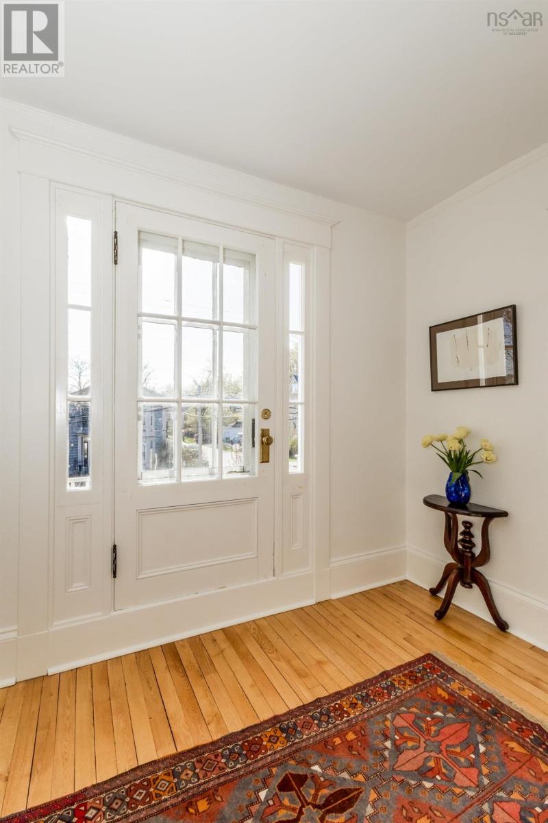 12 Linden Avenue - 35