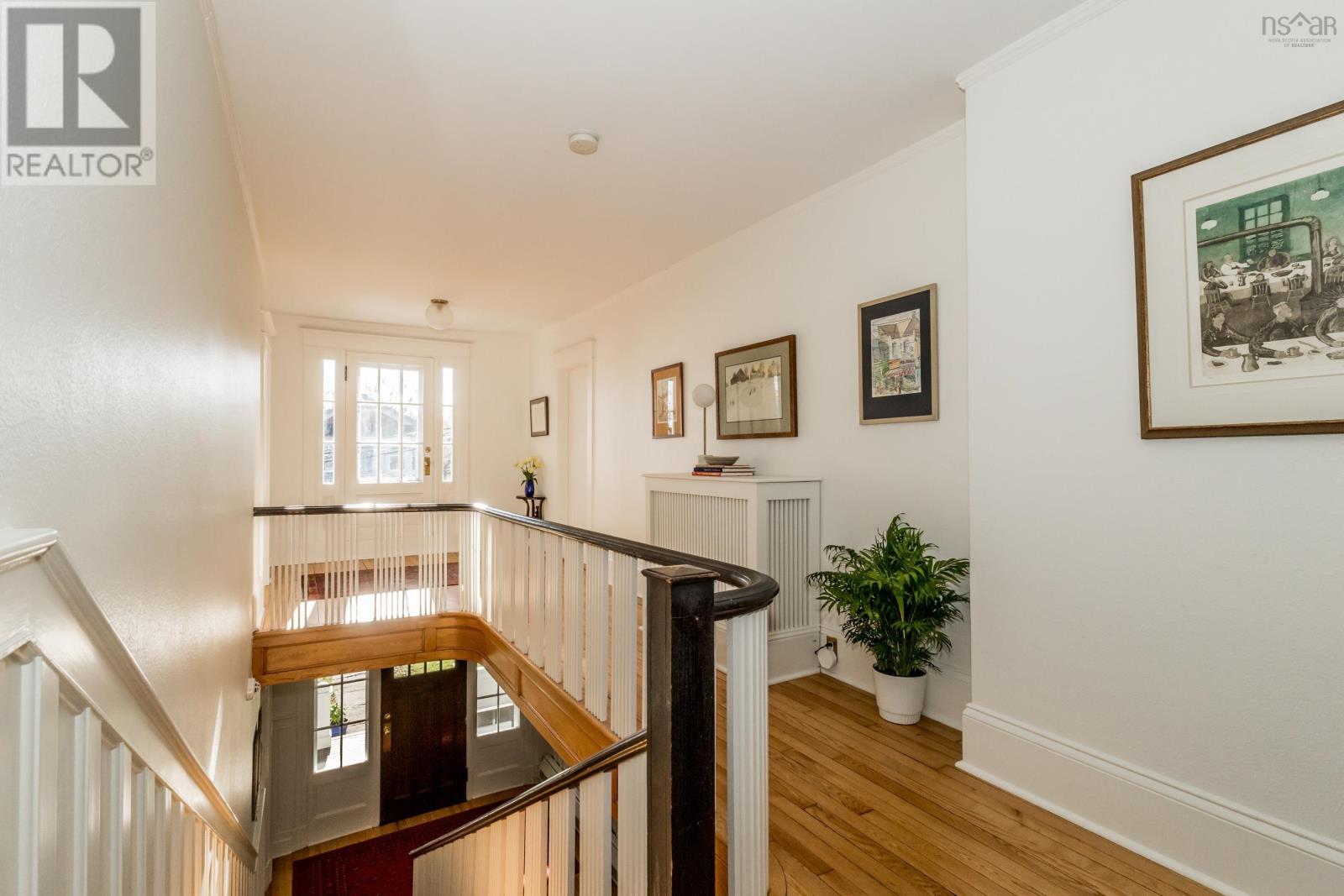 12 Linden Avenue - 25