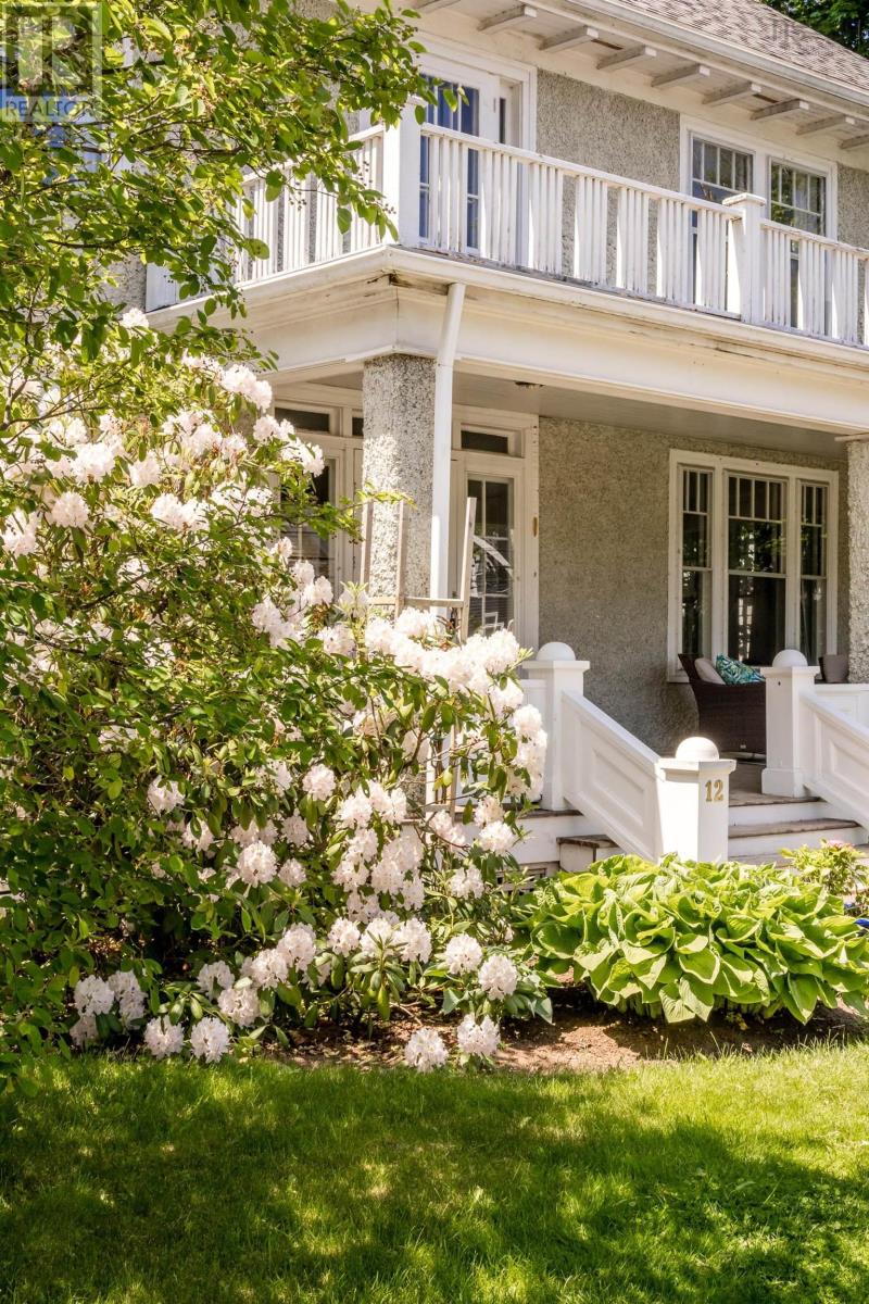 12 Linden Avenue - 48