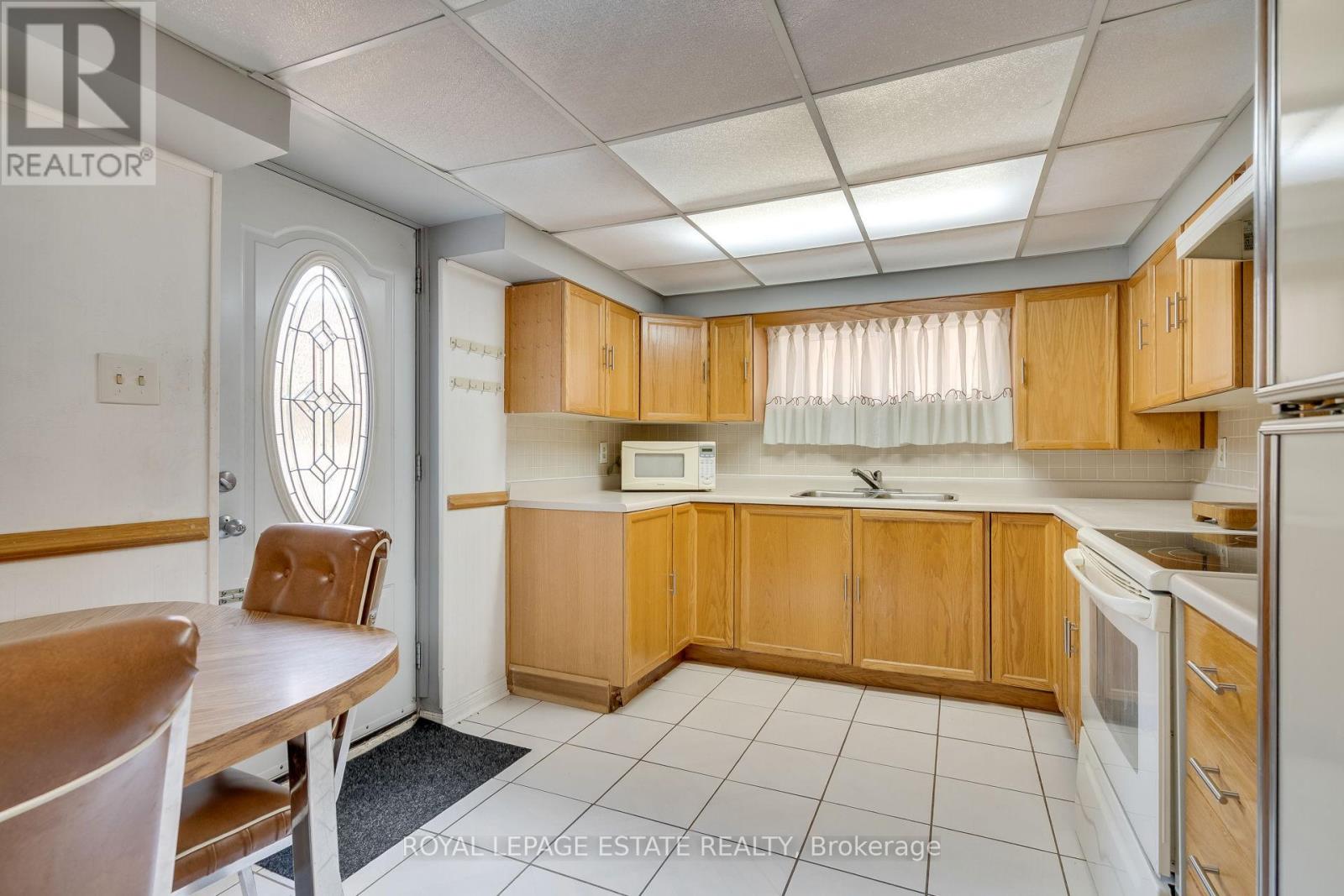 17 ALTAIR AVENUE - 16