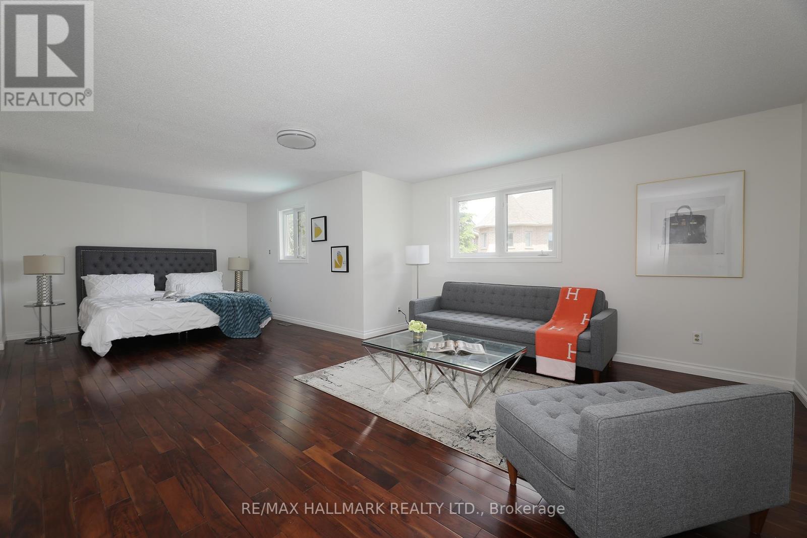 58 PICKETT CRESCENT - 24