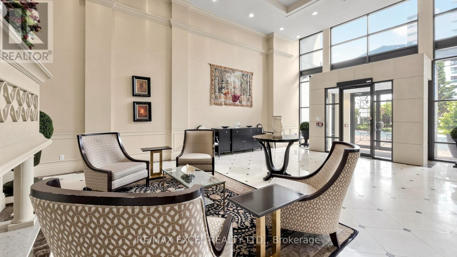 #318 310 RED MAPLE ROAD - Image 37
