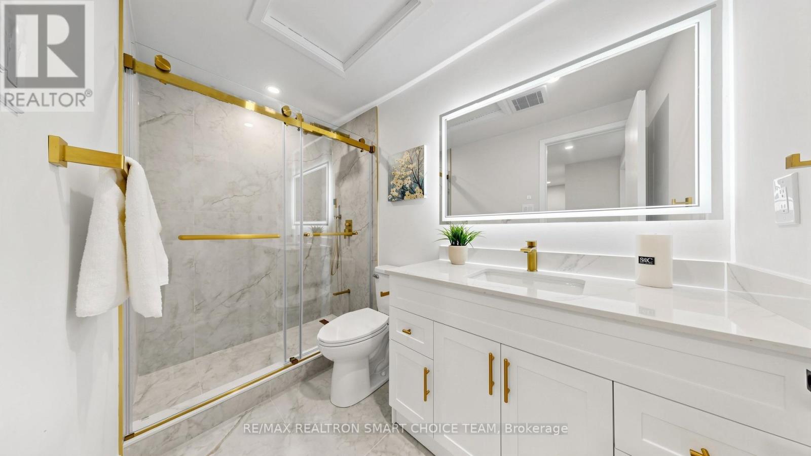 #27 40 DUNDALK DRIVE - Image 24