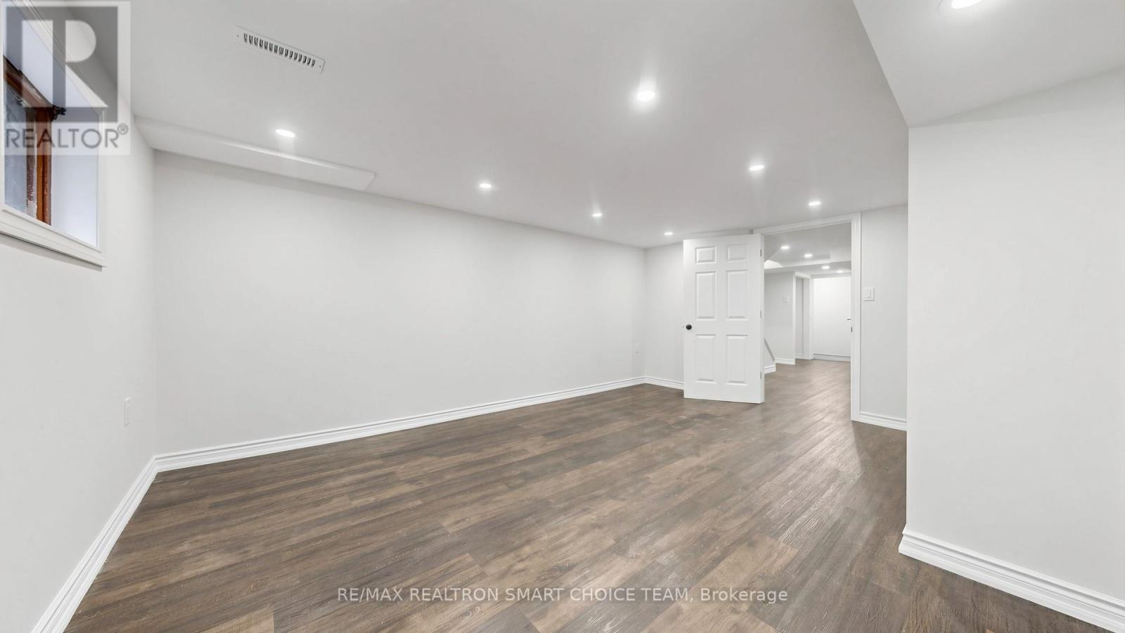 #27 40 DUNDALK DRIVE - Image 28