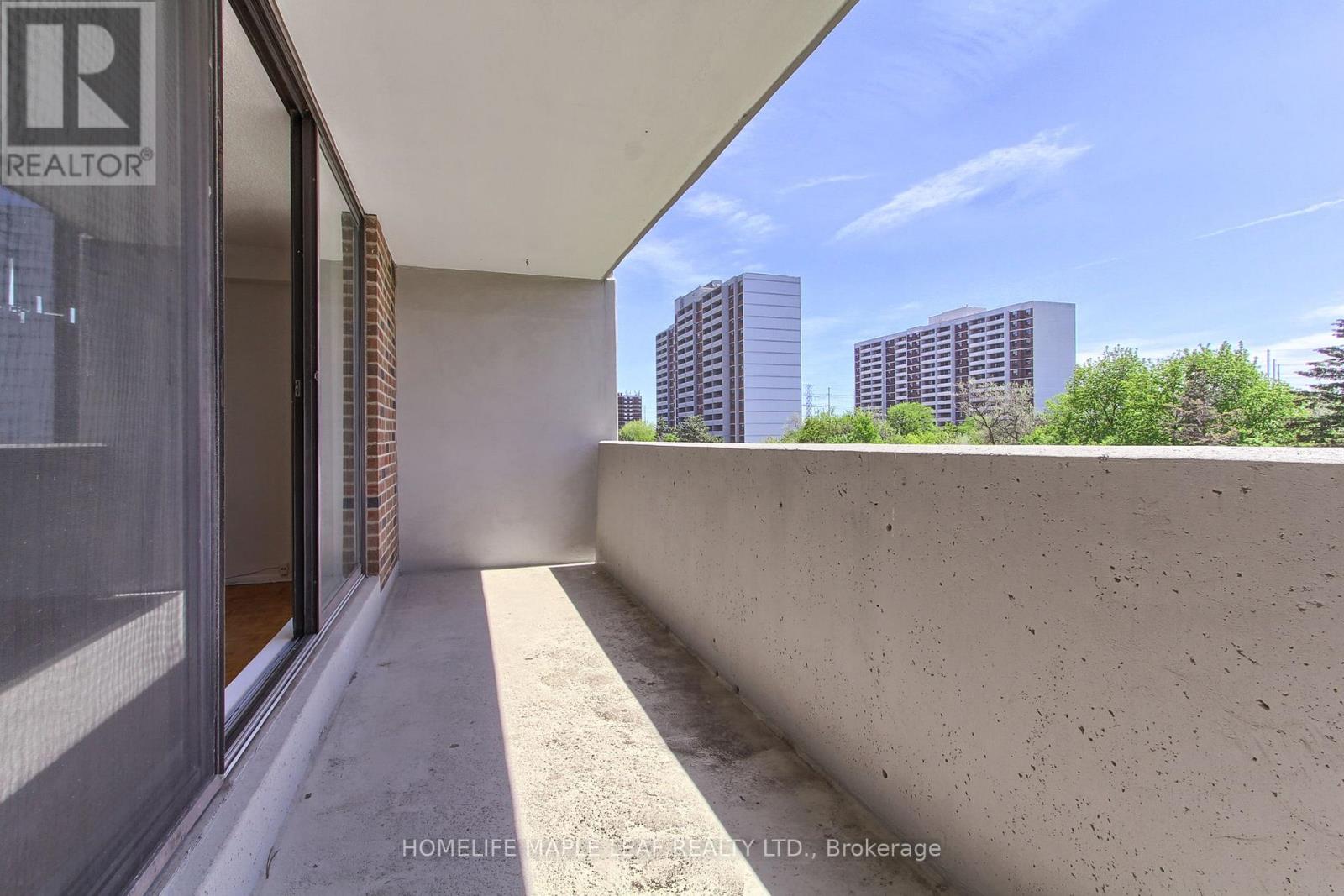 #309 301 PRUDENTIAL DRIVE - 27