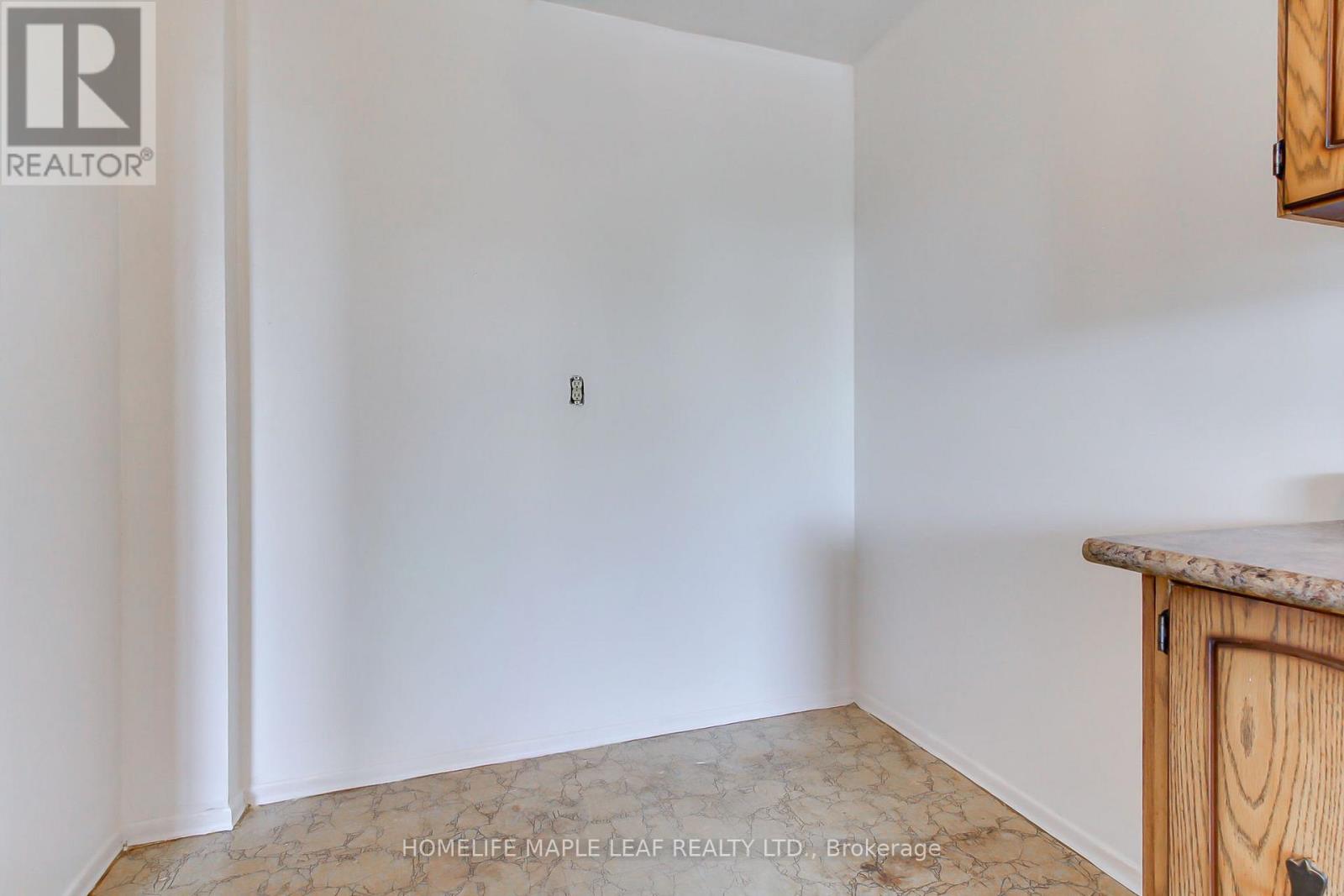 #309 301 PRUDENTIAL DRIVE - 32