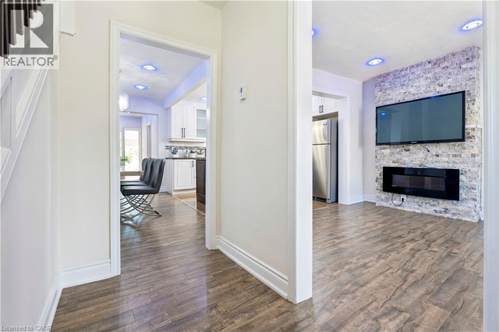 180 CAMPBELL Avenue - 10
