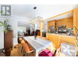 69 Hertle Avenue, Toronto, ON M4L2T3 Photo 6
