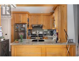 69 Hertle Avenue, Toronto, ON M4L2T3 Photo 7