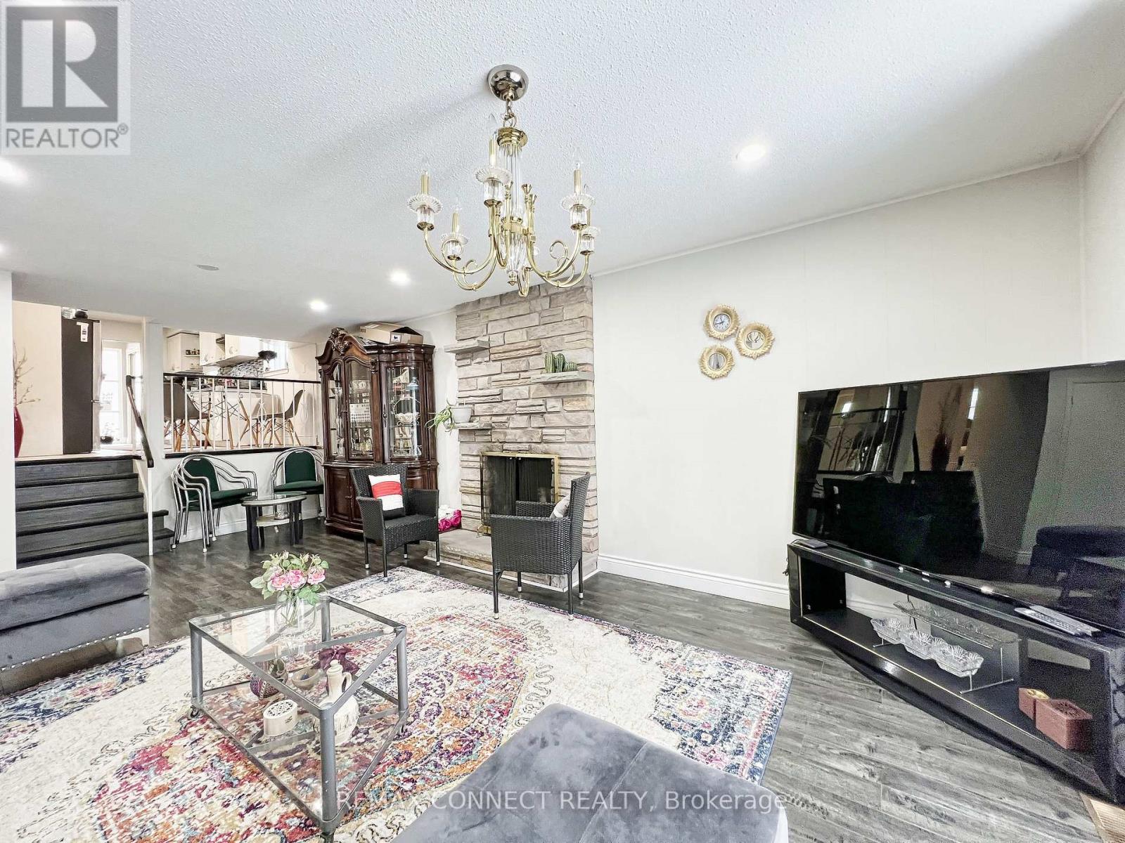 24 LALTON PLACE - 18