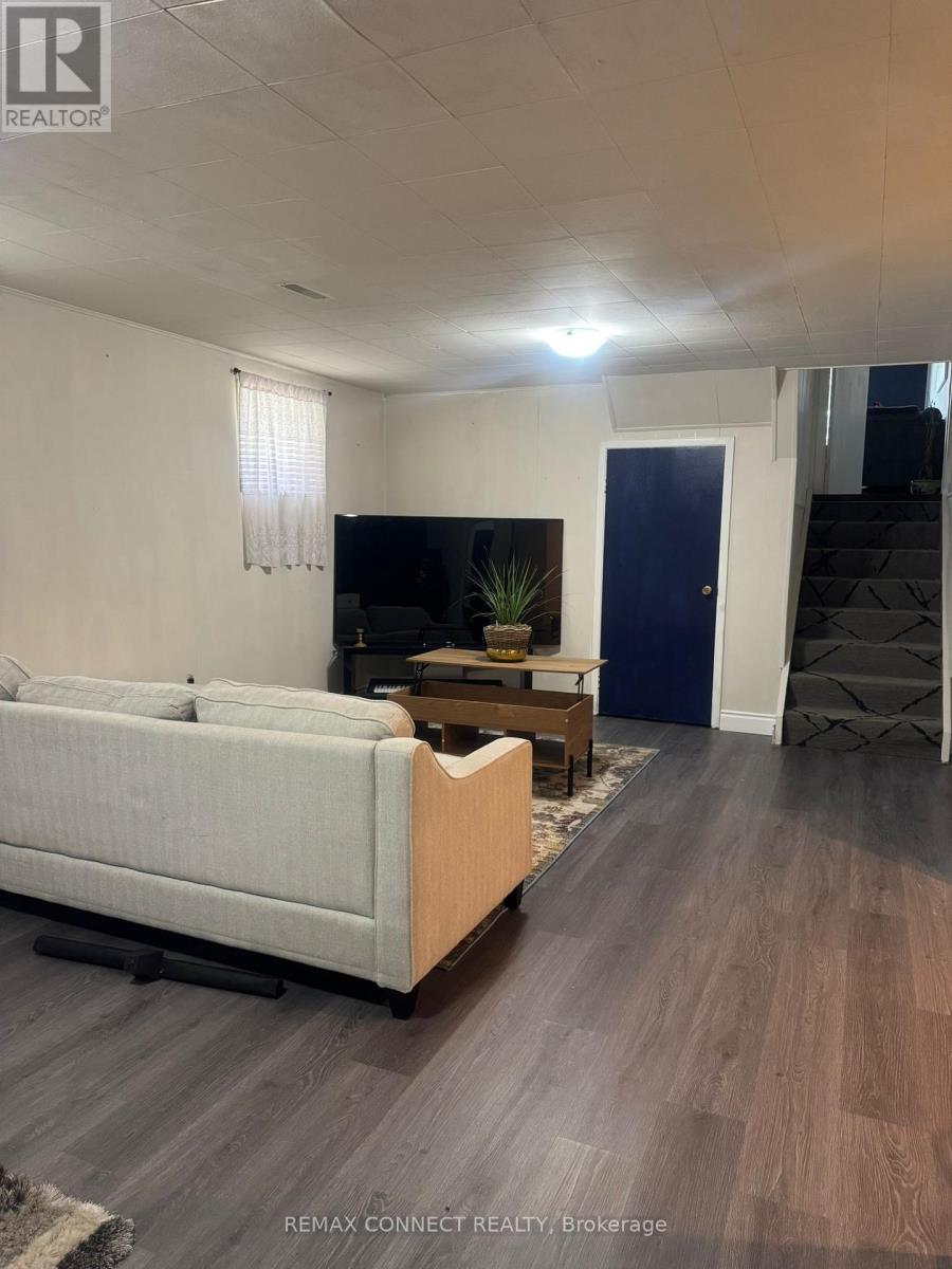24 LALTON PLACE - 40