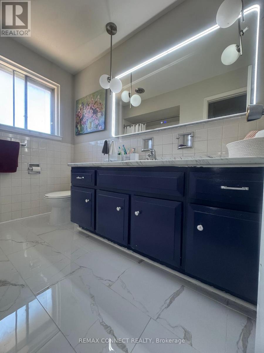 24 LALTON PLACE - 33