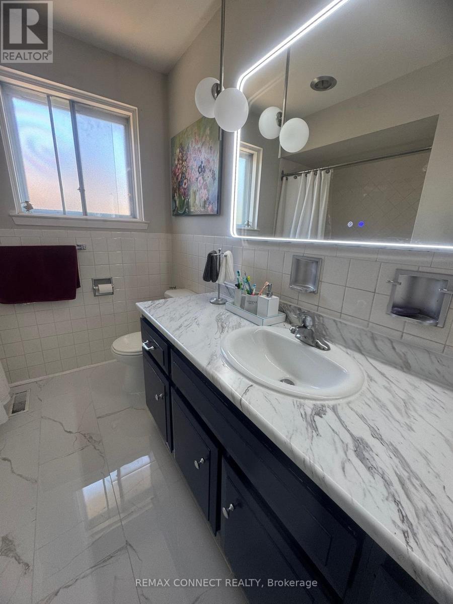 24 LALTON PLACE - 34