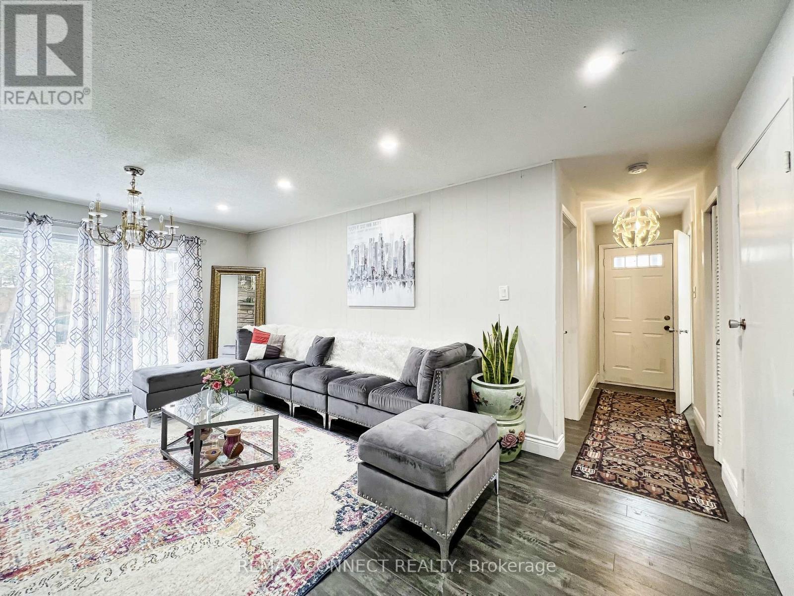 24 LALTON PLACE - 35