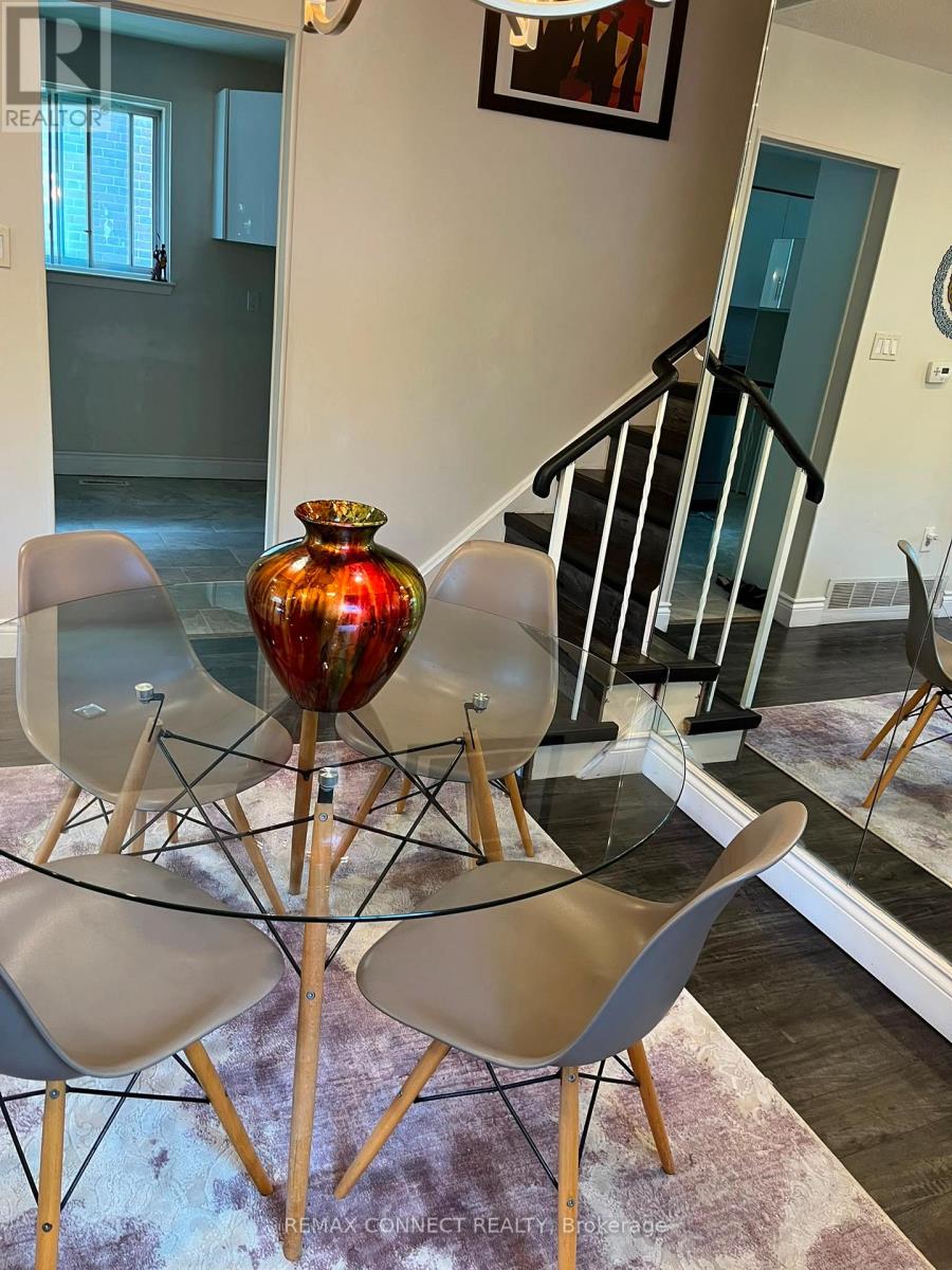 24 LALTON PLACE - 9