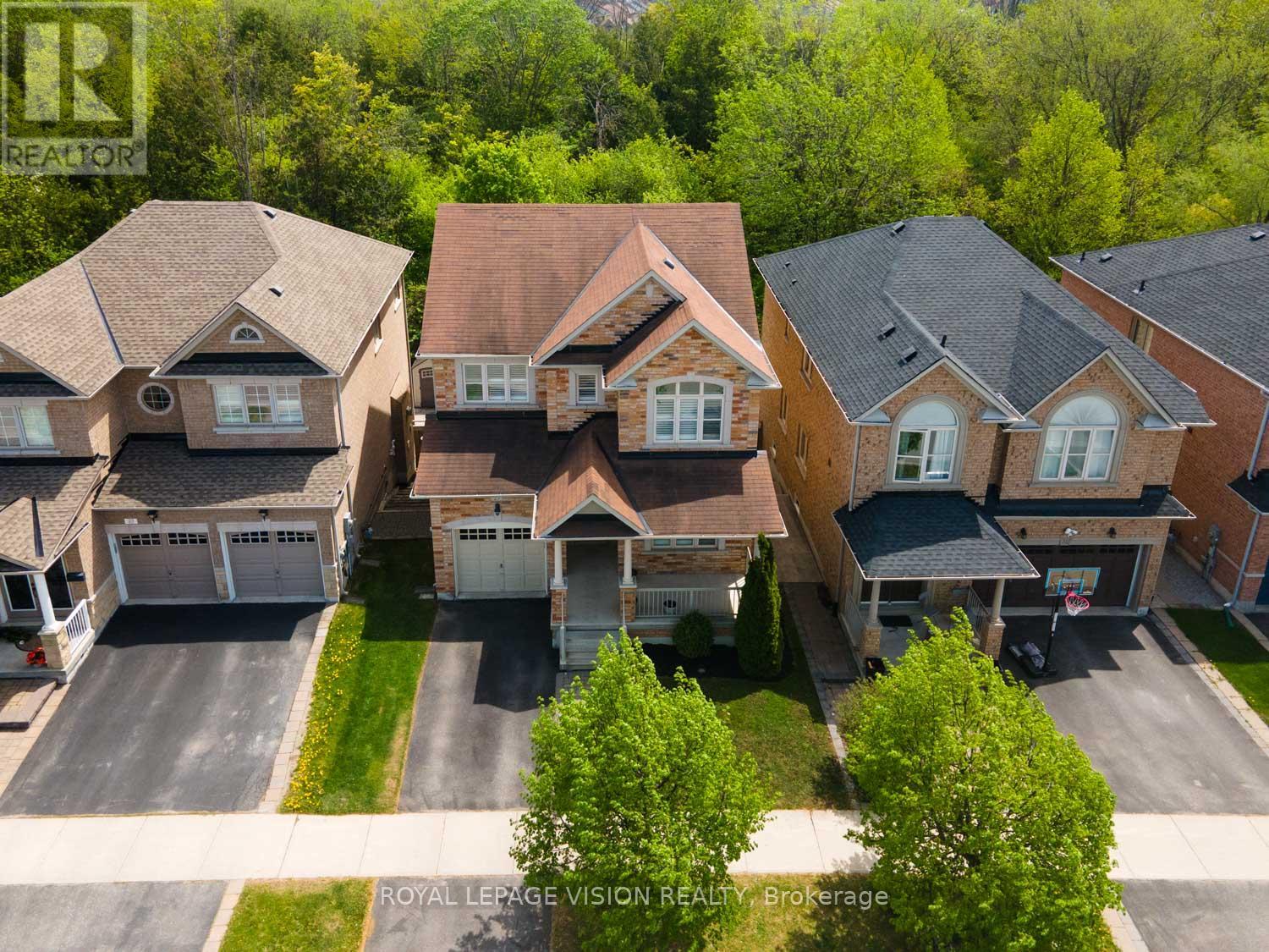 27 IDA JANE GROVE - 34