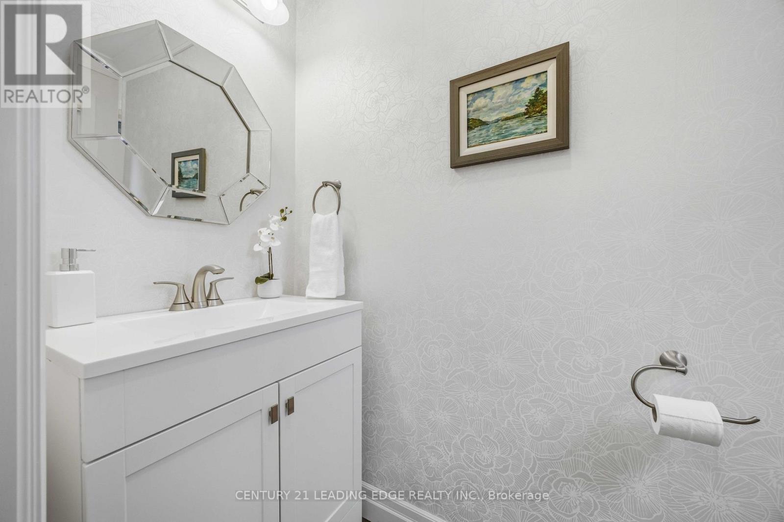 55 MCCARTY CRESCENT - 20